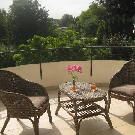 Haus Rewi شقة Bünde